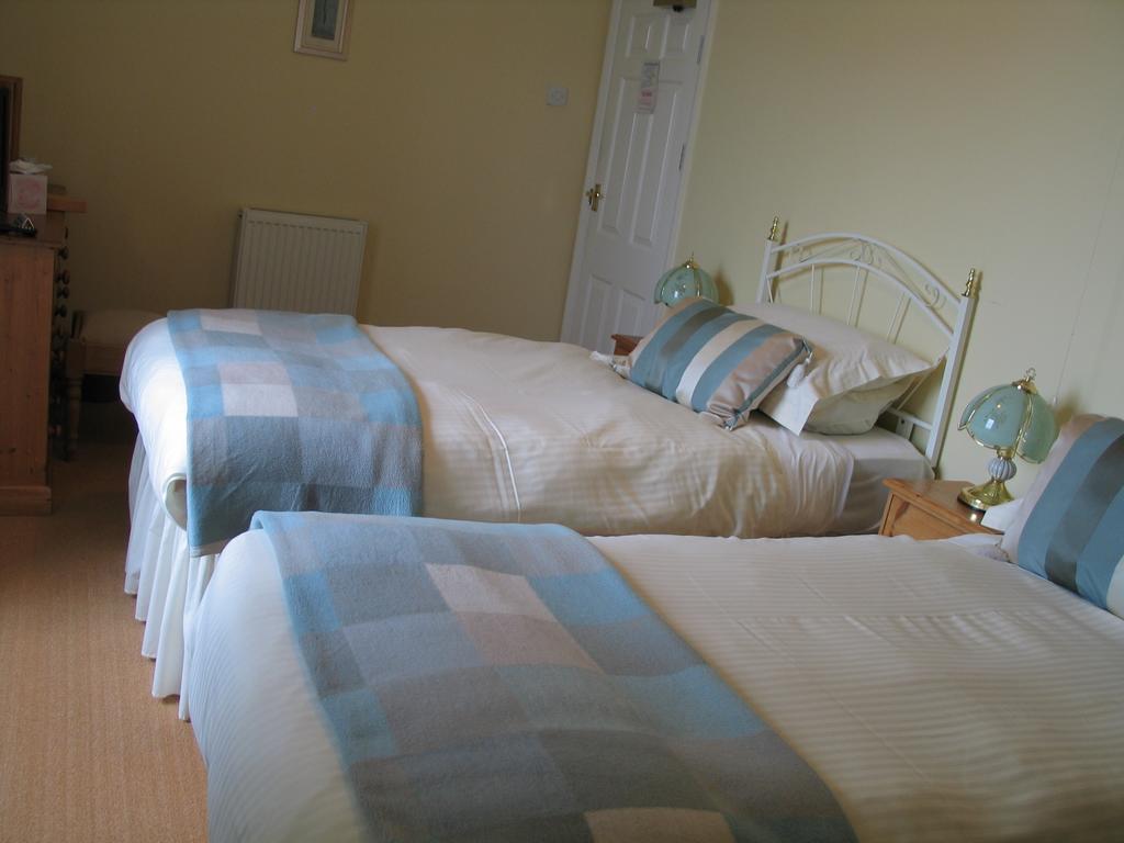 Trewithian Farm B&B Truro Værelse billede